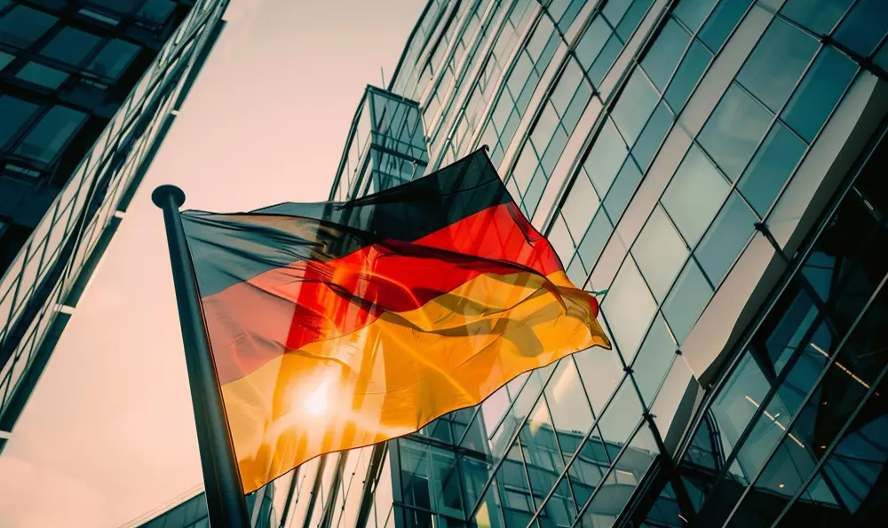 Travel and live in Germany without a job offer!